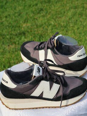New Balance 237 Black & White Sneakers – “The Intelligent Choice”